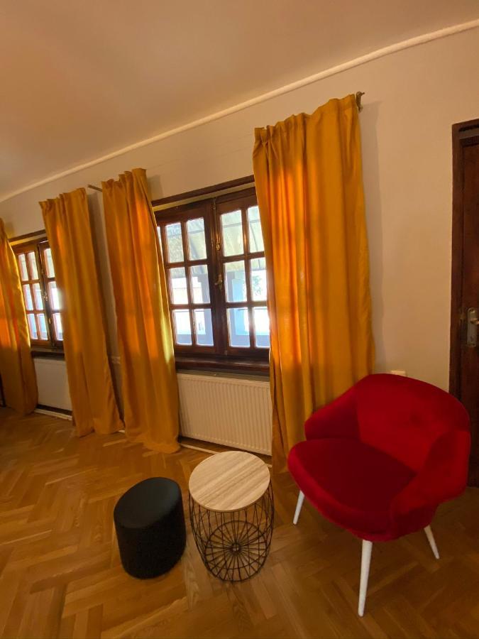 Ferienwohnung Red Door Tbilisi Exterior foto